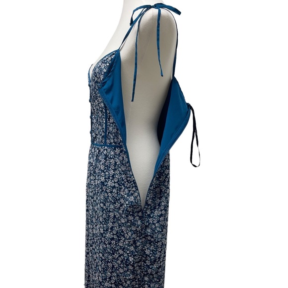 ALI & JAY Lagoon Stolls Blue Floral Wide-Leg Jumpsuit, size large. Damage flaws - Picture 12 of 17